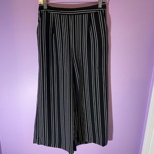 Black and white wide leg Capri length pants